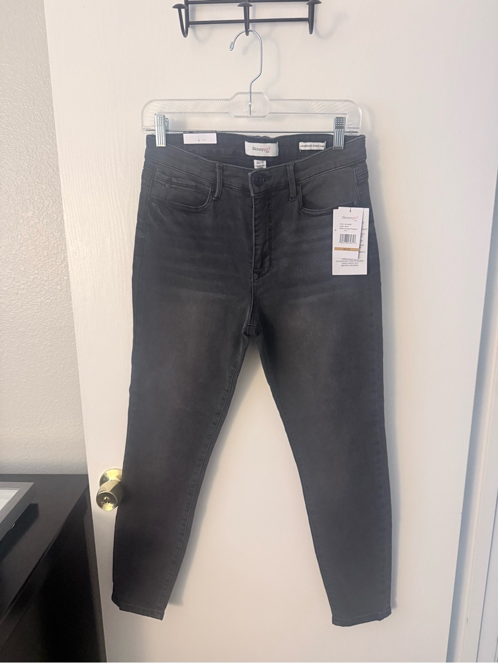 Skinnygirl Women’s Charcoal High-Rise Skinny Jeans